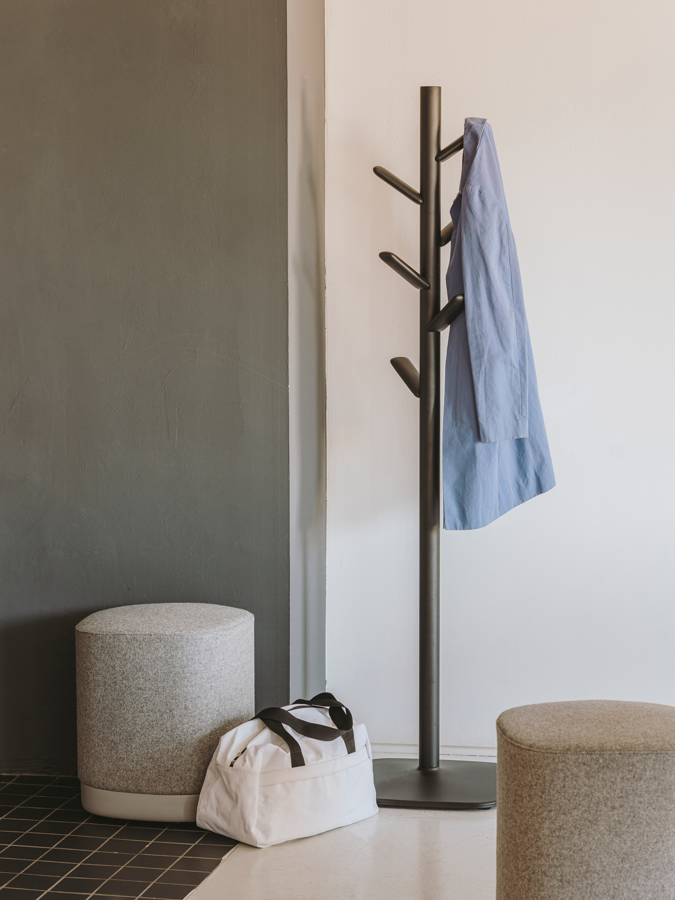 Caddy Coat Stand